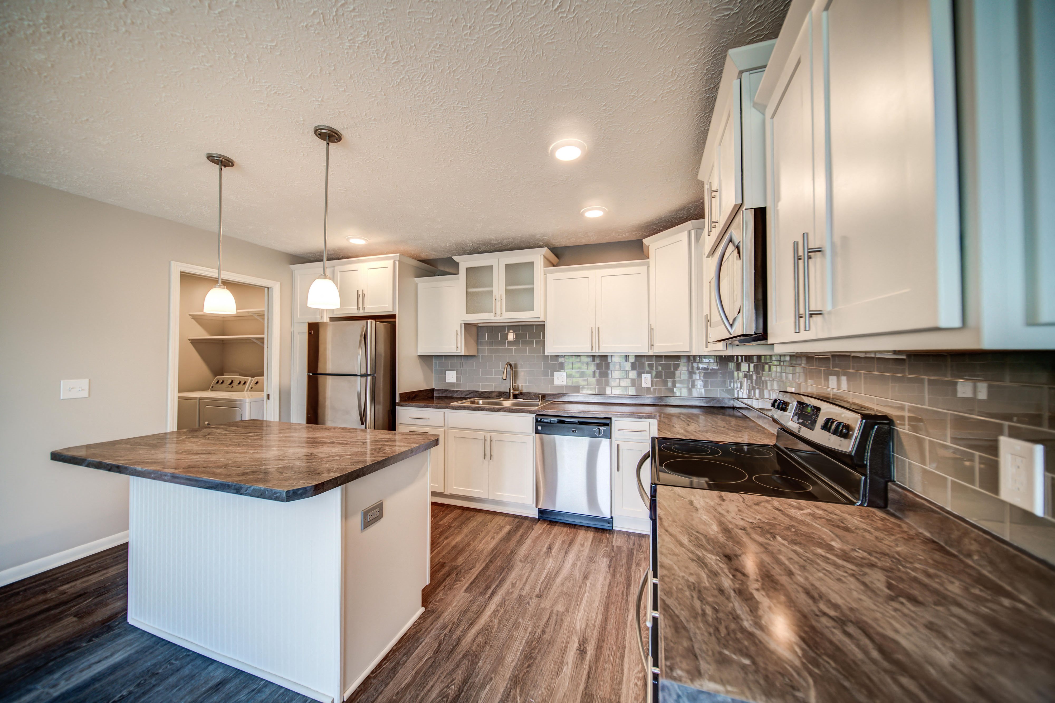 Pine Lane Estates | Apartments in Lansing, MI